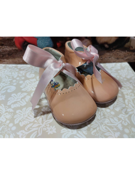 BAILARINA CHAROL LAZO