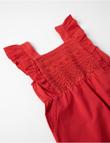 MONO ROJO CON ENCAJE
