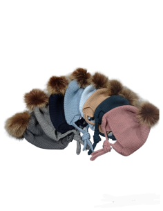 GORRO OREJERO POMPÓN ARTIFICIAL