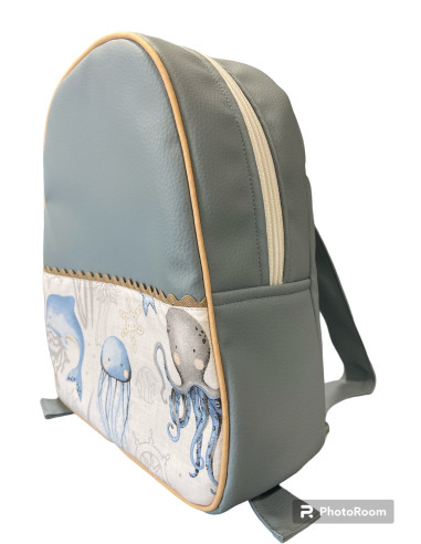 MOCHILA HECHA A MANO PERSONALIZABLE