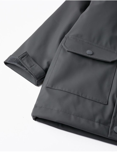 PARKA DE GOMA CON CAPUCHA