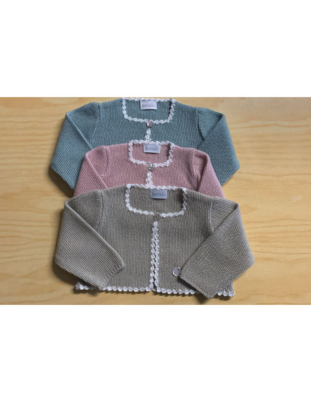 CHAQUETA CORTA REMATADOA A MANO